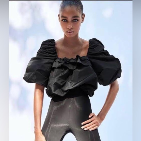 ZARA Black Puffer Sleeves Top - Picture 1 of 4